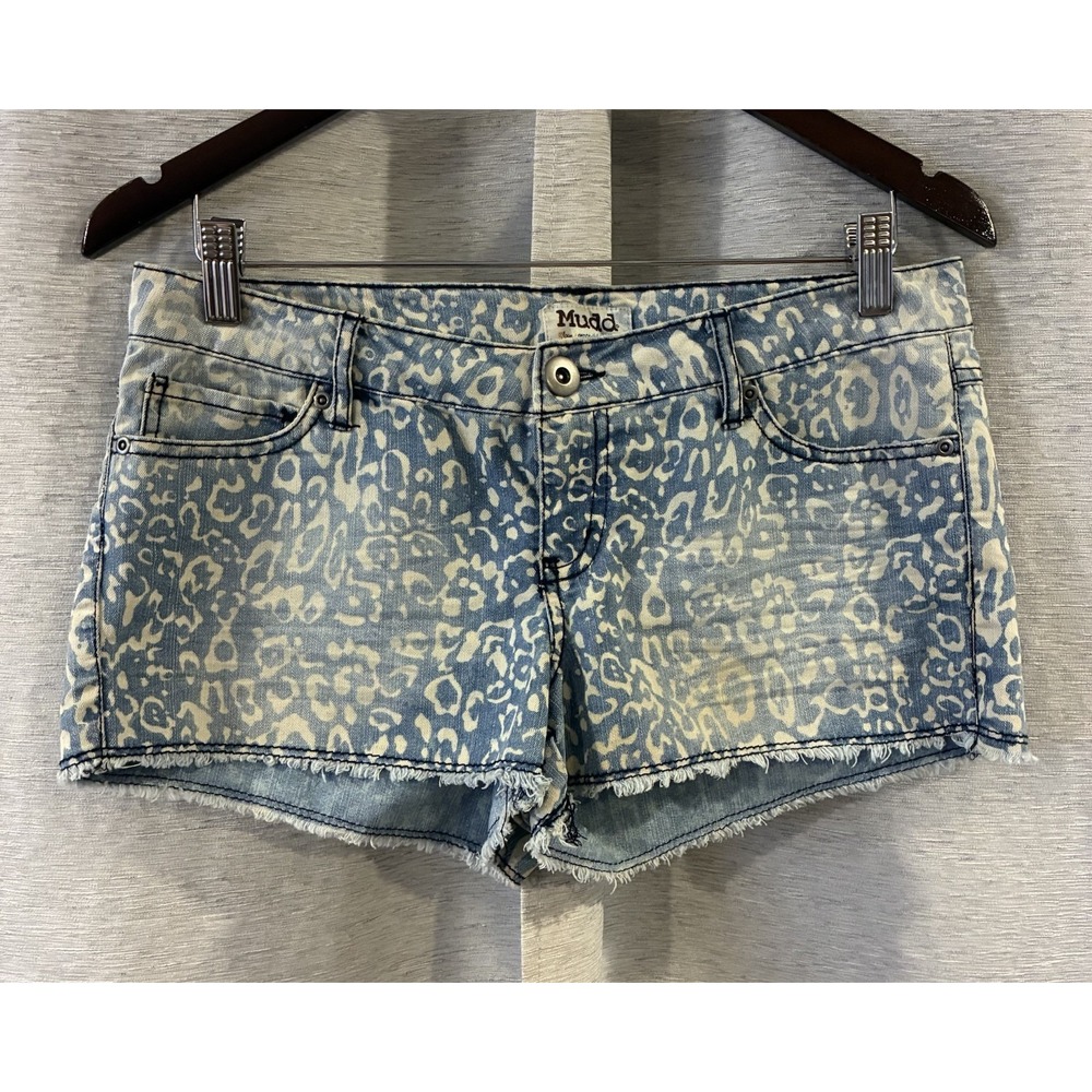 Ladies Mudd Leopard Print Shorties Frayed Edges Juniors Shorts Size 9 Festivalβ